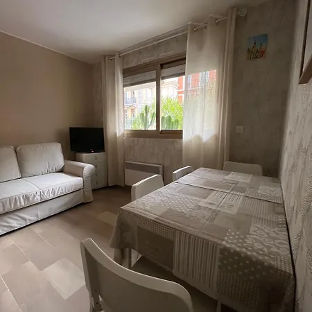 Apartment Le Golf Proche